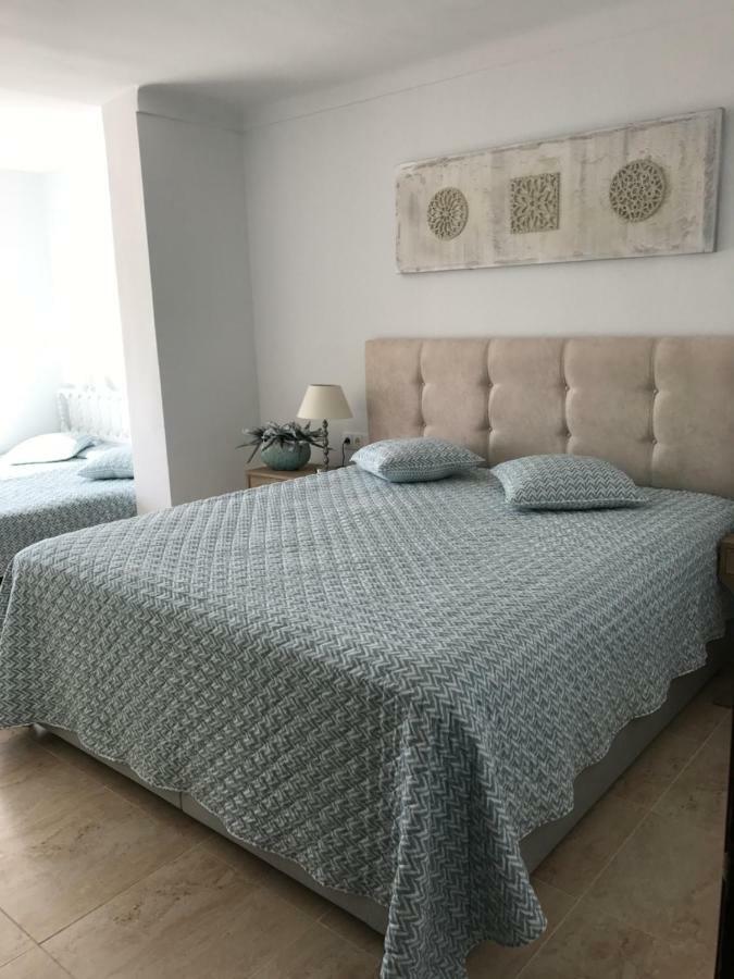 Apartamentai ตอร์เรโมลิโนส ภายนอก รูปภาพ