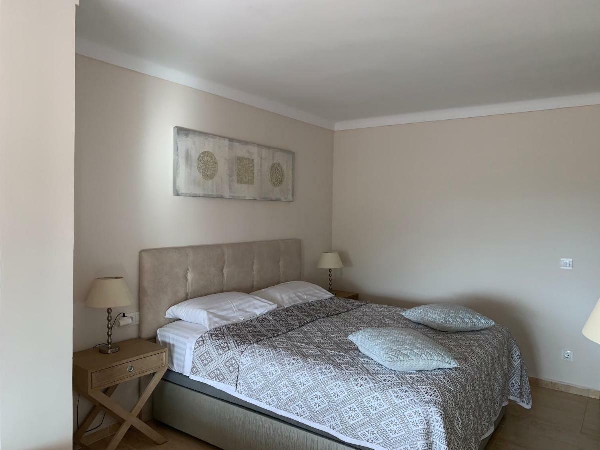 Apartamentai ตอร์เรโมลิโนส ภายนอก รูปภาพ